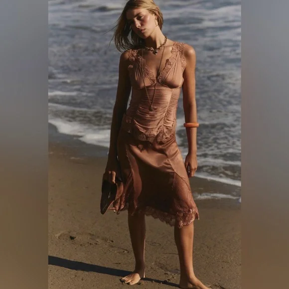 Free People Elena Lace Top in Peached Copper size Large NWT - Picture 5 of 14